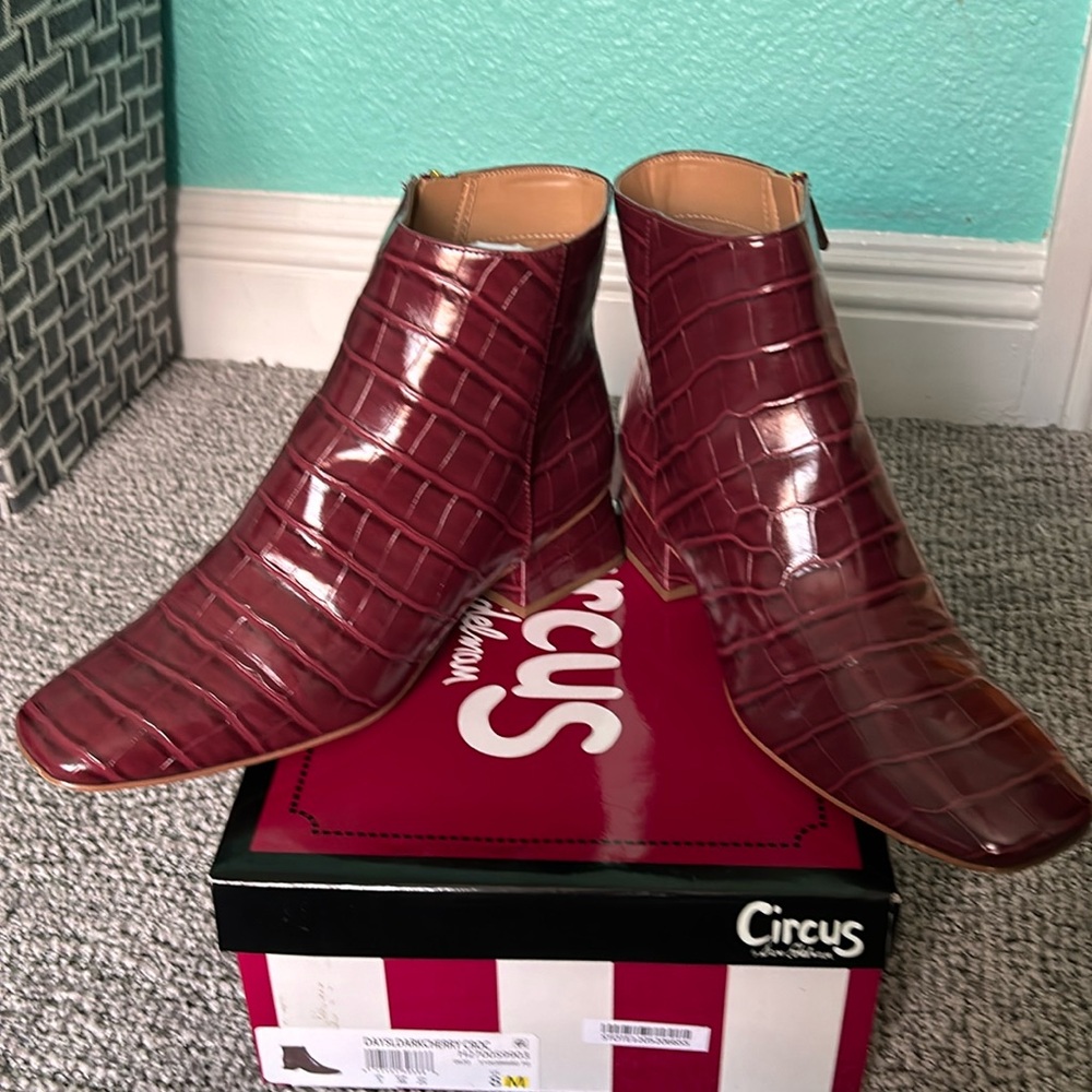 Sam Edelman booties